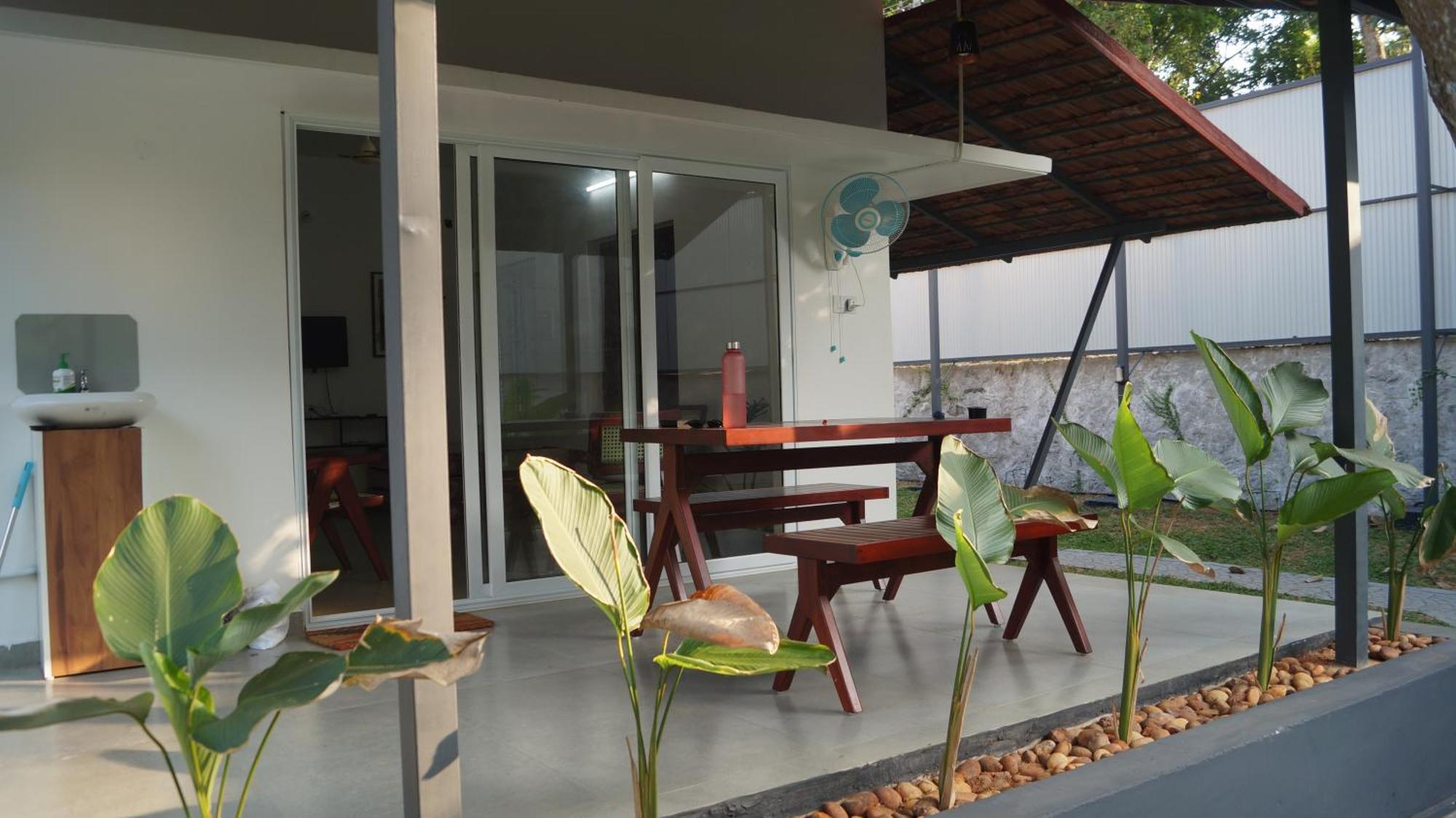 Blue Lake Villa Kollam Exterior photo